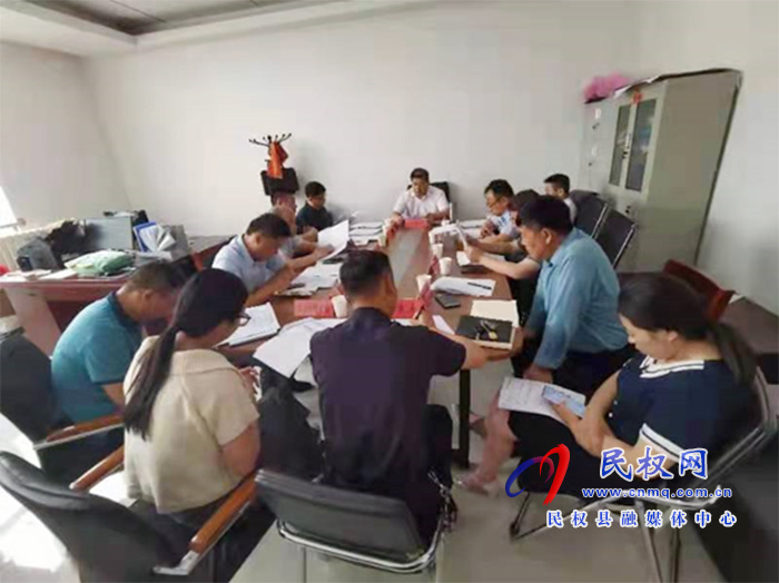 縣金融服務中心召開全縣保險工作推進會 縣金融服務中心召開全縣保險工作推進會