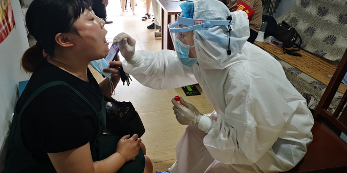 白衣執(zhí)甲 抗疫有我——民權博大口腔參與疫情防控工作紀實 白衣執(zhí)甲 抗疫有我——民權博大口腔參與疫情防控工作紀實