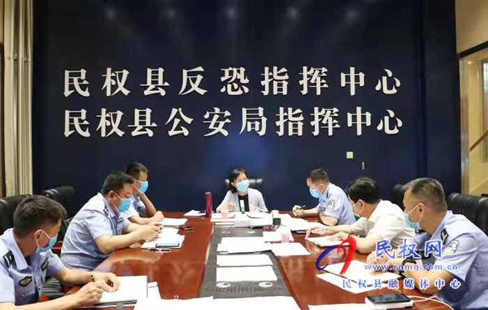 縣委副書記、縣長(zhǎng)候選人王靜嫻調(diào)研督導(dǎo)疫情防控工作