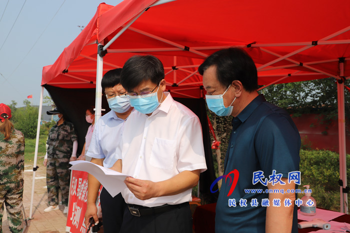 縣委書記張團結(jié)調(diào)研督導疫情防控工作 縣委書記張團結(jié)調(diào)研督導疫情防控工作