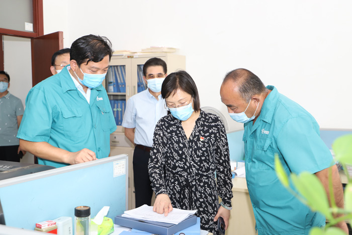 縣委副書記、代縣長王靜嫻調(diào)研企業(yè)疫情防控和安全生產(chǎn)工作