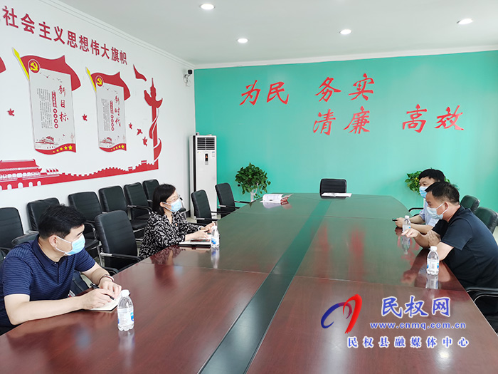 縣委副書記、代縣長(zhǎng)王靜嫻到林七鄉(xiāng)調(diào)研疫情防控工作