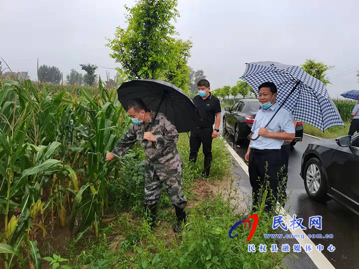 花園鄉(xiāng)“黨建+”模式搭建服務“連心橋” 花園鄉(xiāng)“黨建+”模式搭建服務“連心橋”
