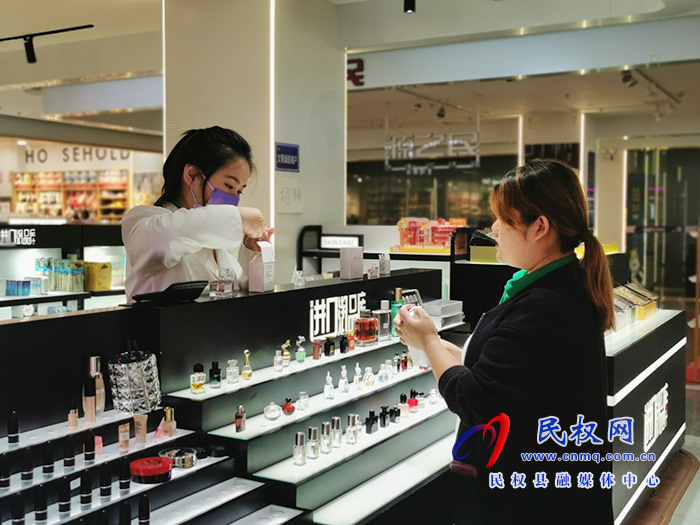 民權：商鋪陸續(xù)開門營業(yè) 生活秩序穩(wěn)定