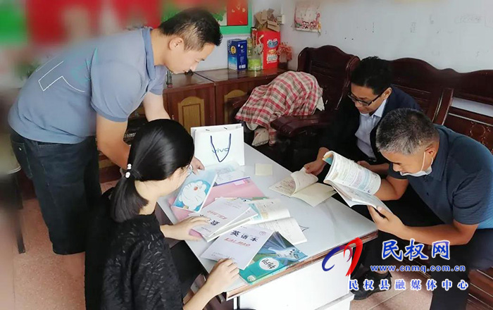民權縣實驗中學積極開展“兩送一免”活動