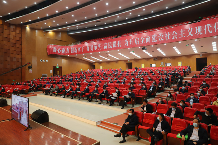 我縣創(chuàng)建全國文明城市、省級衛(wèi)生縣城復(fù)審加壓推進(jìn)會召開