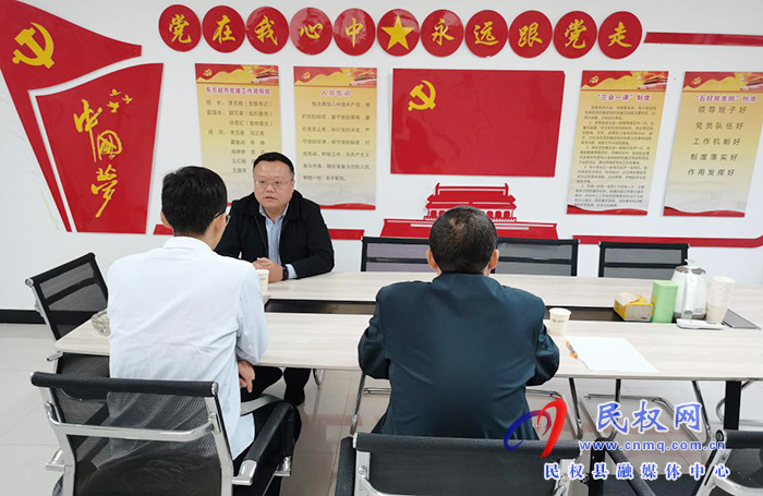 縣工商聯(lián)助企“強(qiáng)信心、挖潛力、促增長(zhǎng)”