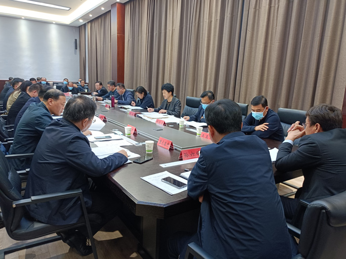 我縣召開新重點高中建設(shè)暨公墓遷移工作促進(jìn)會