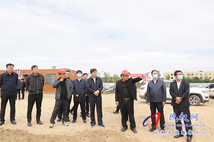 縣委書(shū)記張團(tuán)結(jié)調(diào)研企業(yè)發(fā)展和重點(diǎn)項(xiàng)目建設(shè)情況