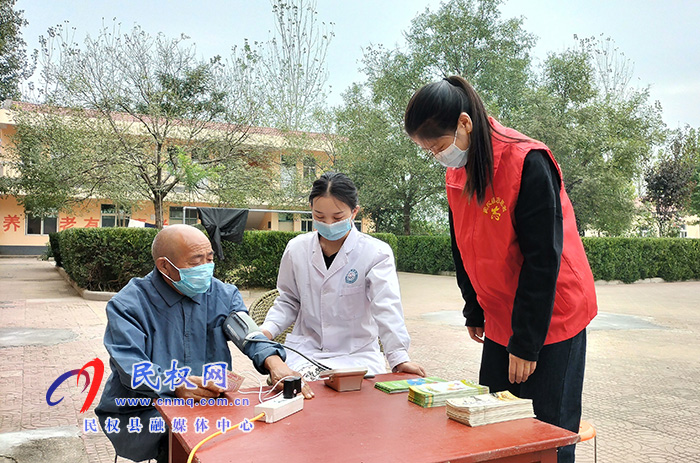 野崗鎮(zhèn)開展“情暖重陽(yáng) 呵護(hù)健康”健康志愿服務(wù)活動(dòng)