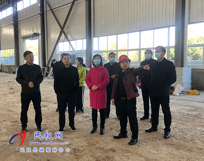 縣委副書記、縣長王靜嫻查看省市縣重點(diǎn)民生實(shí)事、重點(diǎn)項(xiàng)目和“三個(gè)一批”項(xiàng)目進(jìn)展情況
