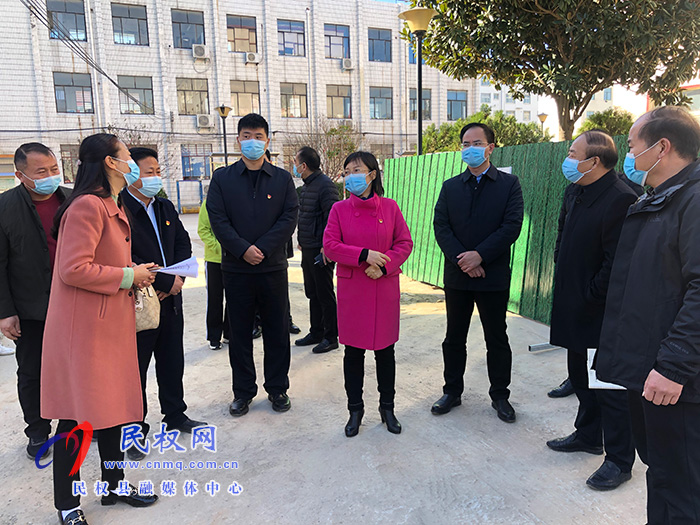 縣委副書記、縣長王靜嫻查看省市縣重點(diǎn)民生實(shí)事、重點(diǎn)項(xiàng)目和“三個(gè)一批”項(xiàng)目進(jìn)展情況