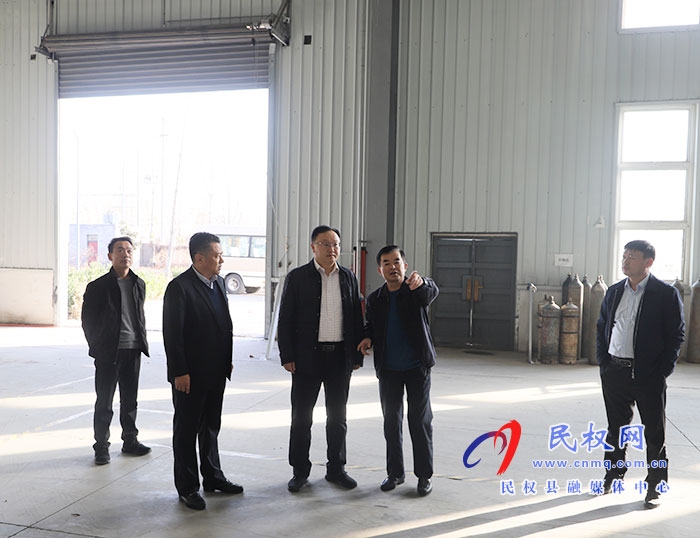 縣委副書記栗團(tuán)結(jié)調(diào)研雪人項目廠區(qū)建設(shè)進(jìn)展情況