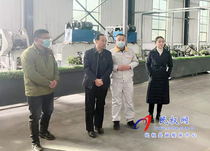 縣領(lǐng)導(dǎo)韓德勇到雙塔鎮(zhèn)開展“助企日”活動