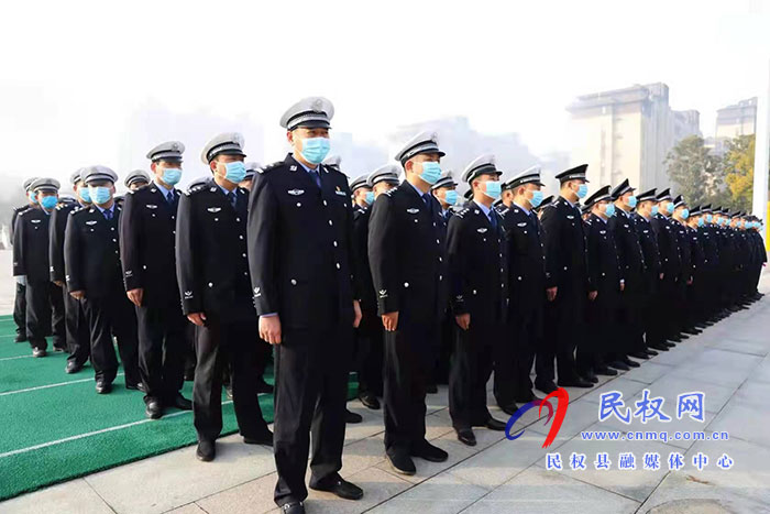民權(quán)縣“平安守護(hù)”專項(xiàng)行動(dòng)暨社會(huì)面巡邏防控啟動(dòng)