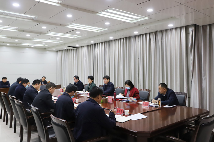 縣委書記張團(tuán)結(jié)主持召開中共民權(quán)縣第十三屆委員會常務(wù)委員會第10次會議