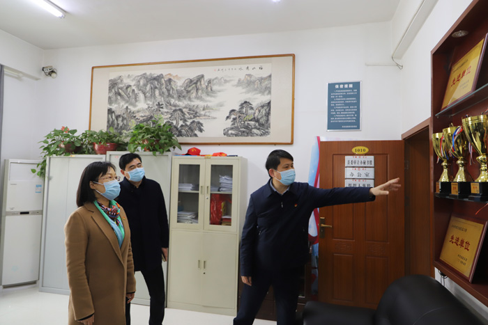  縣委副書記、縣長王靜嫻專題調(diào)研審計工作