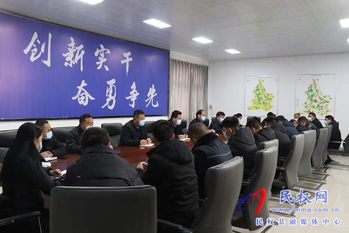 縣領(lǐng)導吳杰、王雪山到野崗鎮(zhèn)督導疫情防控工作