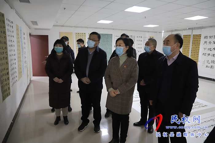 縣委副書記、縣長(zhǎng)王靜嫻調(diào)研指導(dǎo)文聯(lián)工作