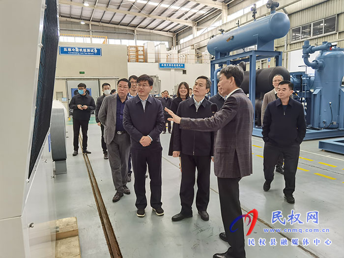 縣委書記張團(tuán)結(jié)陪同市長擺向陽赴福建雪人集團(tuán)招商考察