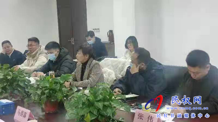 縣委常委、副縣長于茜赴河南中原鐵路物流有限公司洽談項目