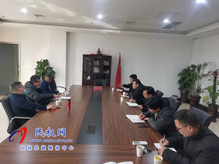 縣文化廣電旅游局邀請(qǐng)旅游規(guī)劃、市場(chǎng)經(jīng)營(yíng)專家到我縣走訪調(diào)研