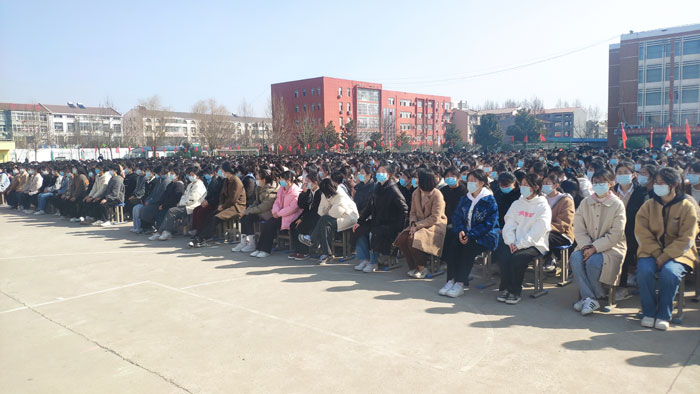民權(quán)縣高級中學(xué)舉行高三沖刺高考百日誓師大會