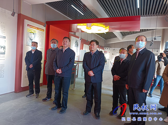 省人大常委會調(diào)研組蒞民調(diào)研鞏固拓展脫貧攻堅(jiān)成果同鄉(xiāng)村振興有效銜接工作情況