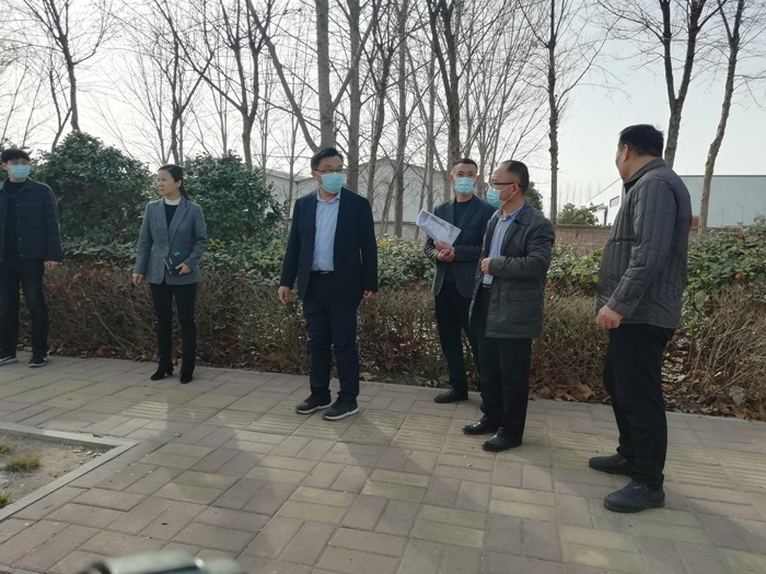 縣委常委、宣傳部長、副縣長畢道喜督導檢查單位責任區(qū)環(huán)境衛(wèi)生整治情況