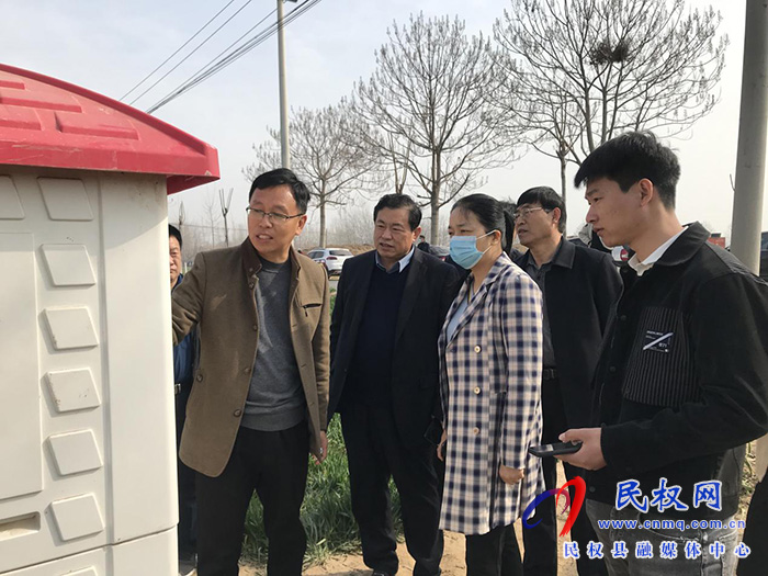 市發(fā)改委檢查組對我縣農業(yè)綜合水價改革工作進行檢查指導