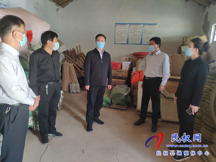 縣委常委、常務(wù)副縣長王景義調(diào)研我縣防汛和巡河工作