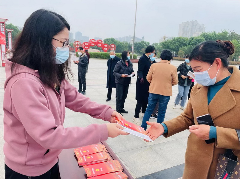 縣委統(tǒng)戰(zhàn)部：開展“民族宗教政策法規(guī)集中宣傳月”暨“鑄牢中華民族共同體意識宣傳月”活動