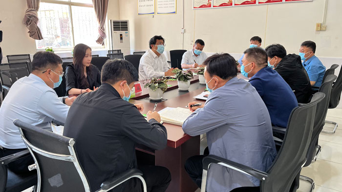 我縣召開(kāi)疫情期間證件發(fā)放部署會(huì)議
