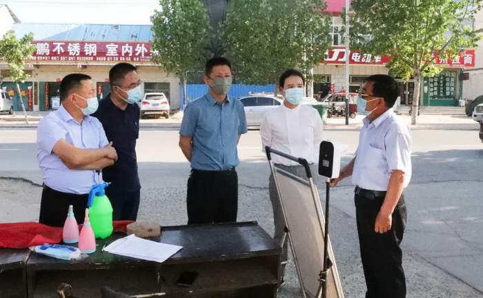 縣委常委、縣紀委書記、縣監(jiān)委主任冉燃暗訪督導疫情防控工作