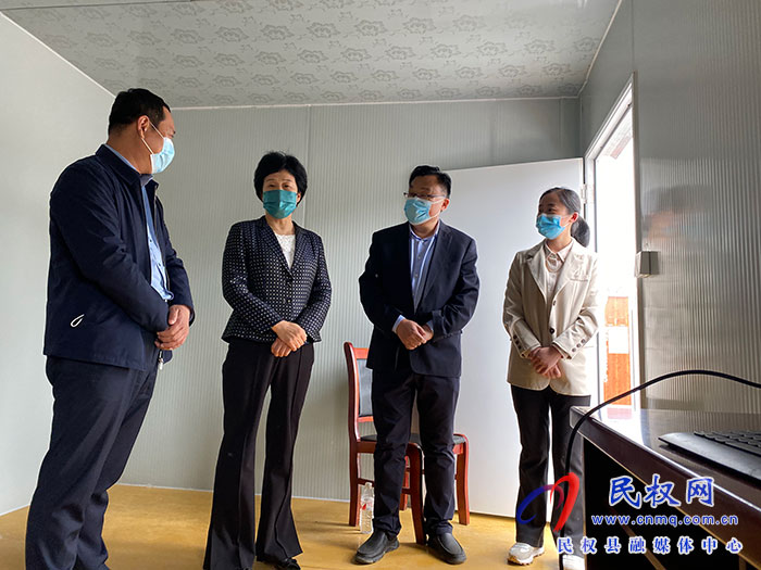 縣人大主任周燕，縣委常委、宣傳部長(zhǎng)、副縣長(zhǎng)畢道喜調(diào)研疫情防控工作