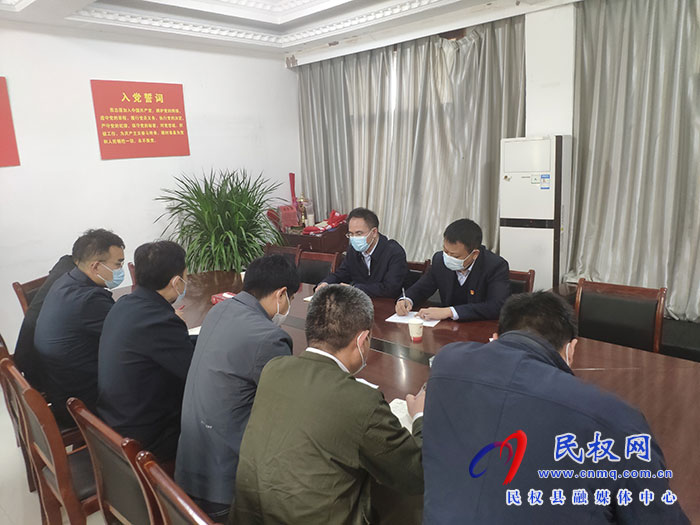 縣領導王景義、賈濤到北關鎮(zhèn)督導疫情防控工作