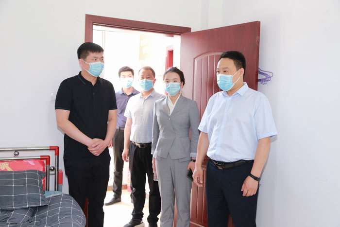 縣委常委、組織部長王義彬到林七鄉(xiāng)督導鞏固脫貧攻堅成果與鄉(xiāng)村振興有效銜接工作