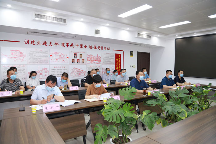 我縣組織收聽收看全市＂五星＂支部創(chuàng)建專題宣講活動