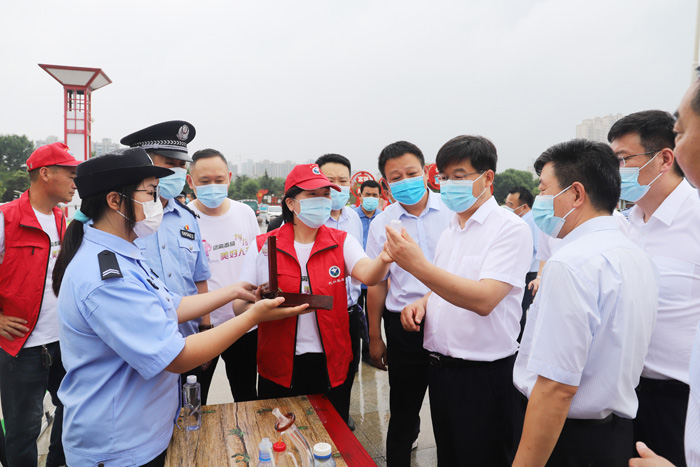 我縣舉行6.26國際禁毒日大型宣傳活動(dòng)