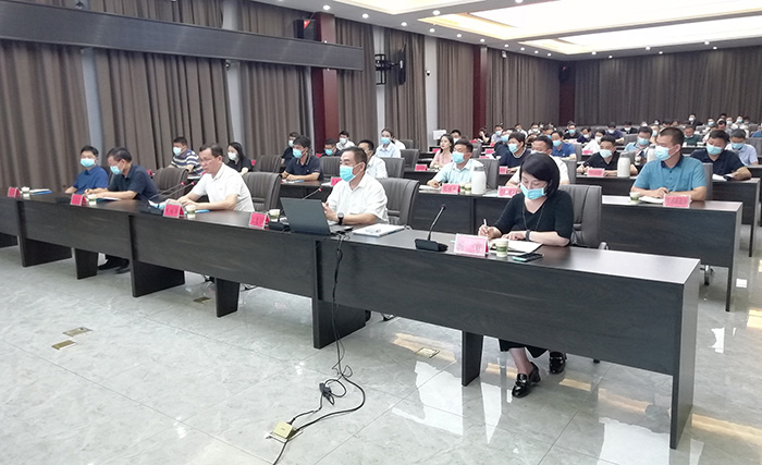 全縣新冠肺炎疫情防控工作調(diào)度會(huì)和疫情防控方案第九版、省疫情常態(tài)化防控工作方案3.0版視頻培訓(xùn)會(huì)召開(kāi)