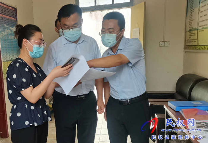 縣委常委、宣傳部長、副縣長畢道喜督查教育系統(tǒng)暑期防溺水工作