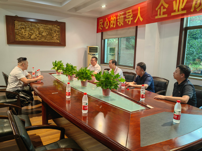 縣領(lǐng)導(dǎo)韓德勇帶隊赴浙江金華市永康市開展招商活動