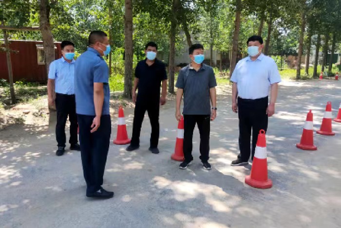 縣領導陳鴻志、王玉軍到程莊鎮(zhèn)督導疫情防控、“三零”創(chuàng)建、五星支部創(chuàng)建工作