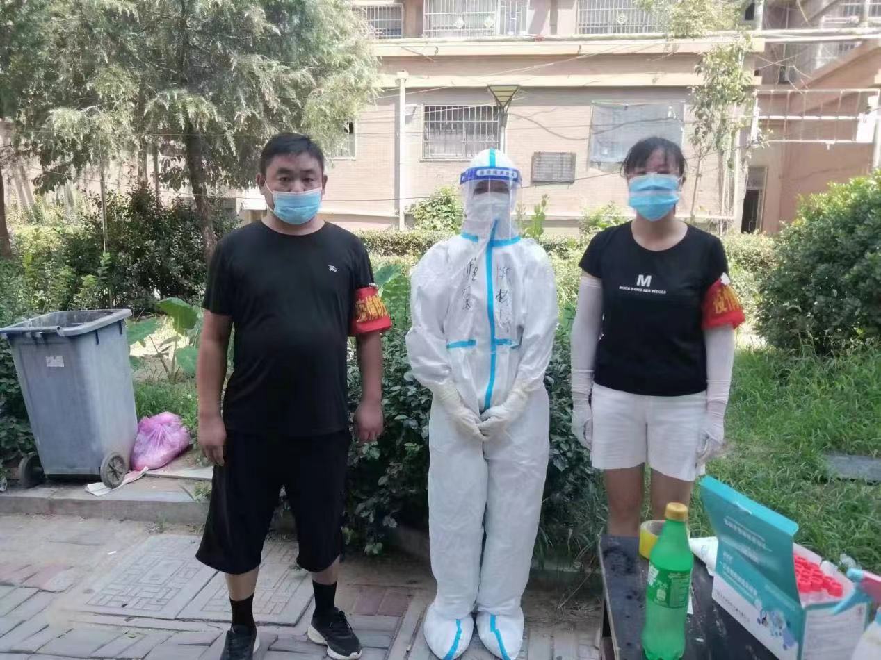 夫妻同抗疫 讓愛并肩行——縣民族學(xué)校青年志愿者盧玉峰夫婦用實(shí)際行動(dòng)詮釋人間大愛
