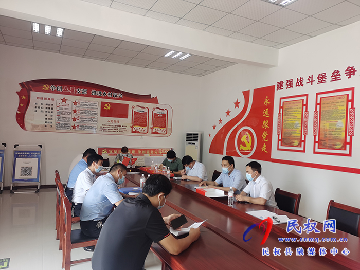 縣委常委、組織部長(zhǎng)王義彬督導(dǎo)調(diào)研“五星”支部創(chuàng)建工作