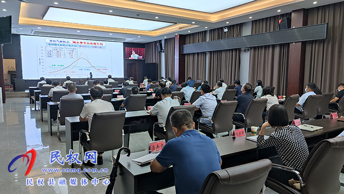 我縣組織收聽收看市委理論學習中心組（擴大）學習報告會（第十一期商丘大講堂)