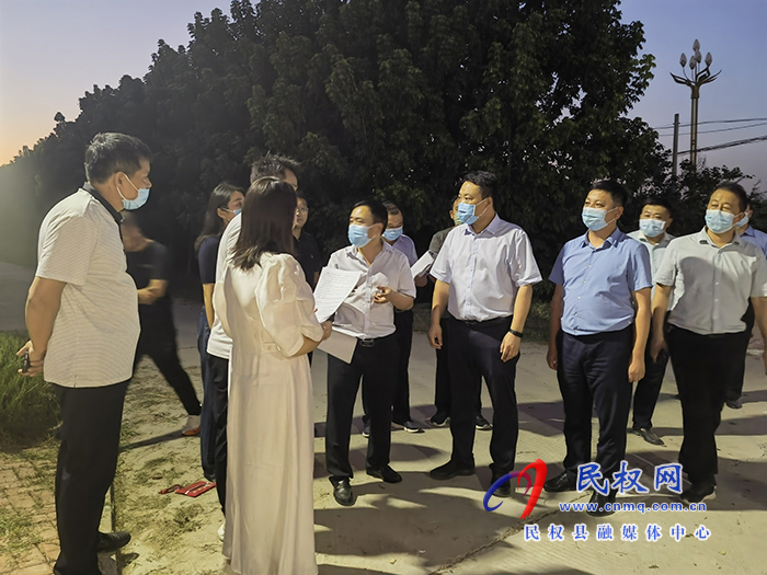 縣委常委、組織部長(zhǎng)王義彬調(diào)研“五星”支部創(chuàng)建工作