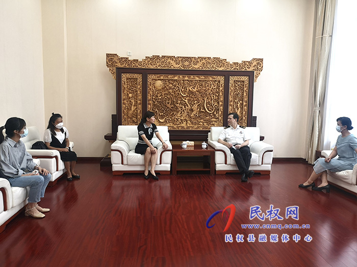 縣委常委、副縣長(zhǎng)于茜同鄭州海關(guān)領(lǐng)導(dǎo)到南寧海關(guān)調(diào)研