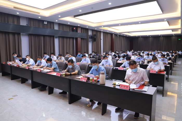 民權(quán)縣深化“放管服效”改革暨優(yōu)化營(yíng)商環(huán)境攻堅(jiān)推進(jìn)會(huì)召開(kāi)