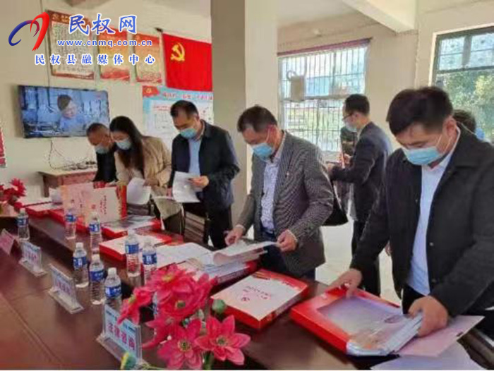 民權(quán)縣開(kāi)展“五星”支部創(chuàng)建“逐村觀摩、整鄉(xiāng)推進(jìn)、整縣提升”活動(dòng)